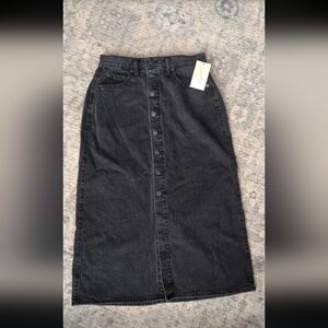 Black Button-Front Denim Skirt
